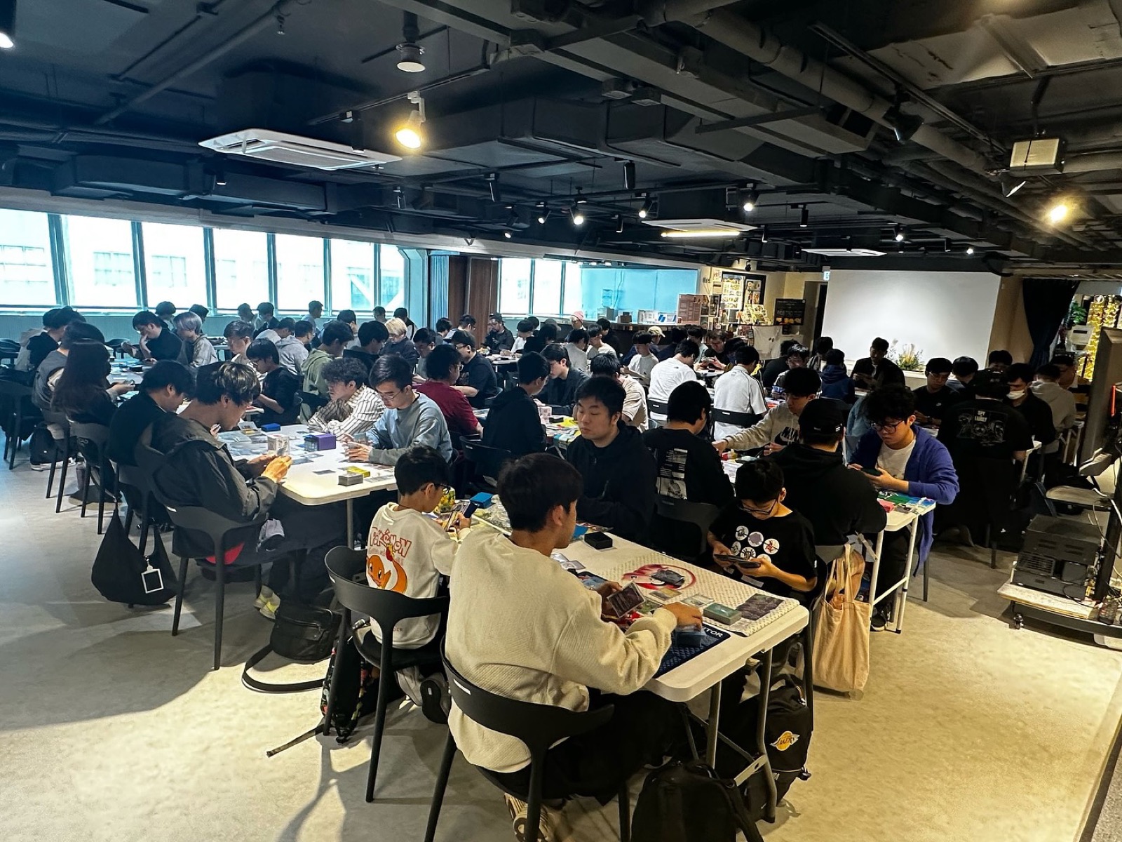 E11 SPACE 觀塘場地支持本地創業及交流活動實景