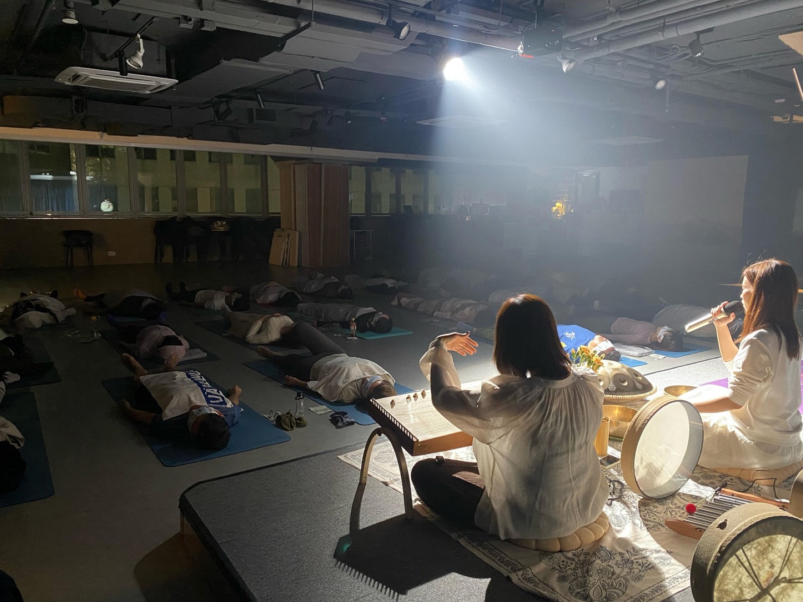 E11 SPACE 活動現場與商務社群交流實景